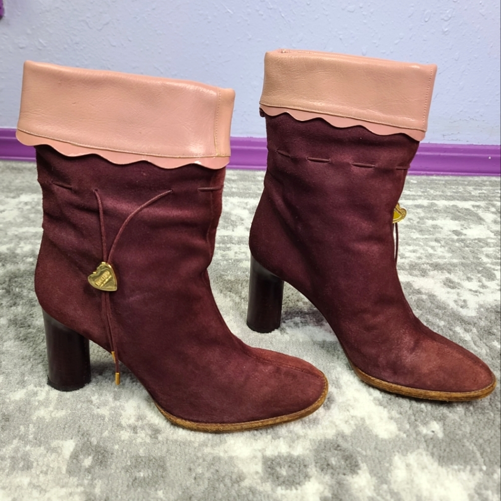 Moschino Cheap And Chic Mauve Maroon Pink Leather Suede Cylinder Heel